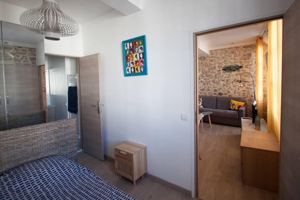 Appartement Charming Flat 3 Ppl Center Of Town Wi-fi, Ac, New Antibes